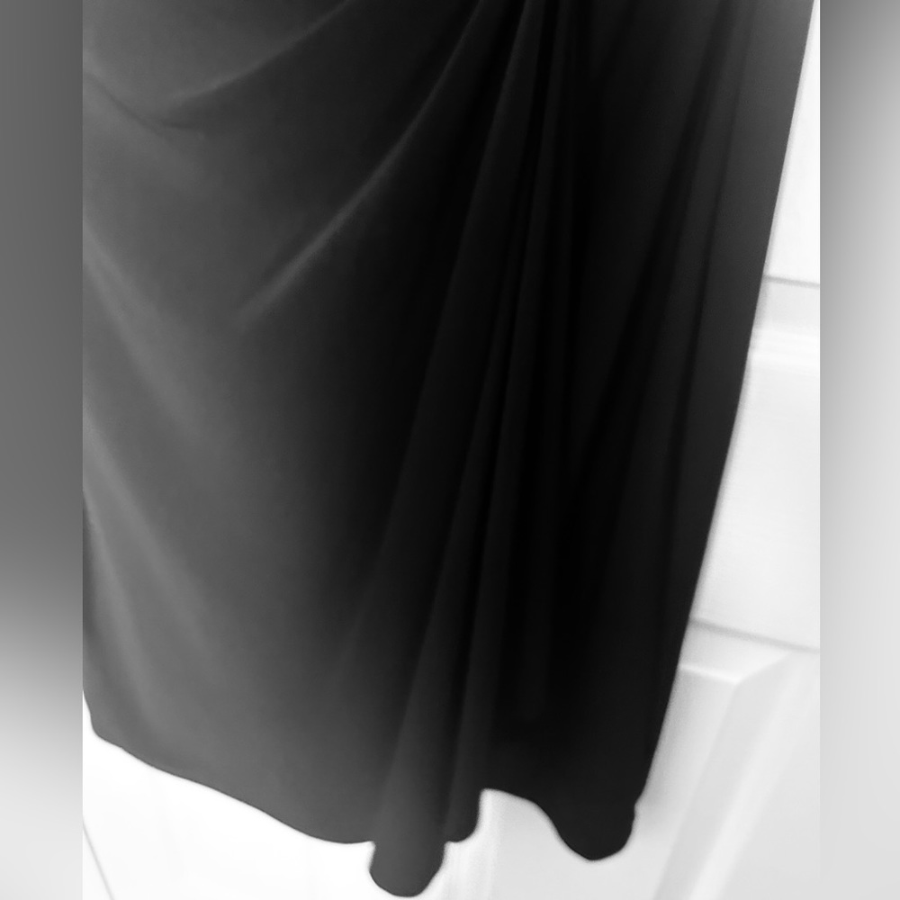 American Living by Ralph Lauren Black Waterfall Sheath Brooch Accented Dress - Picture 8 of 9